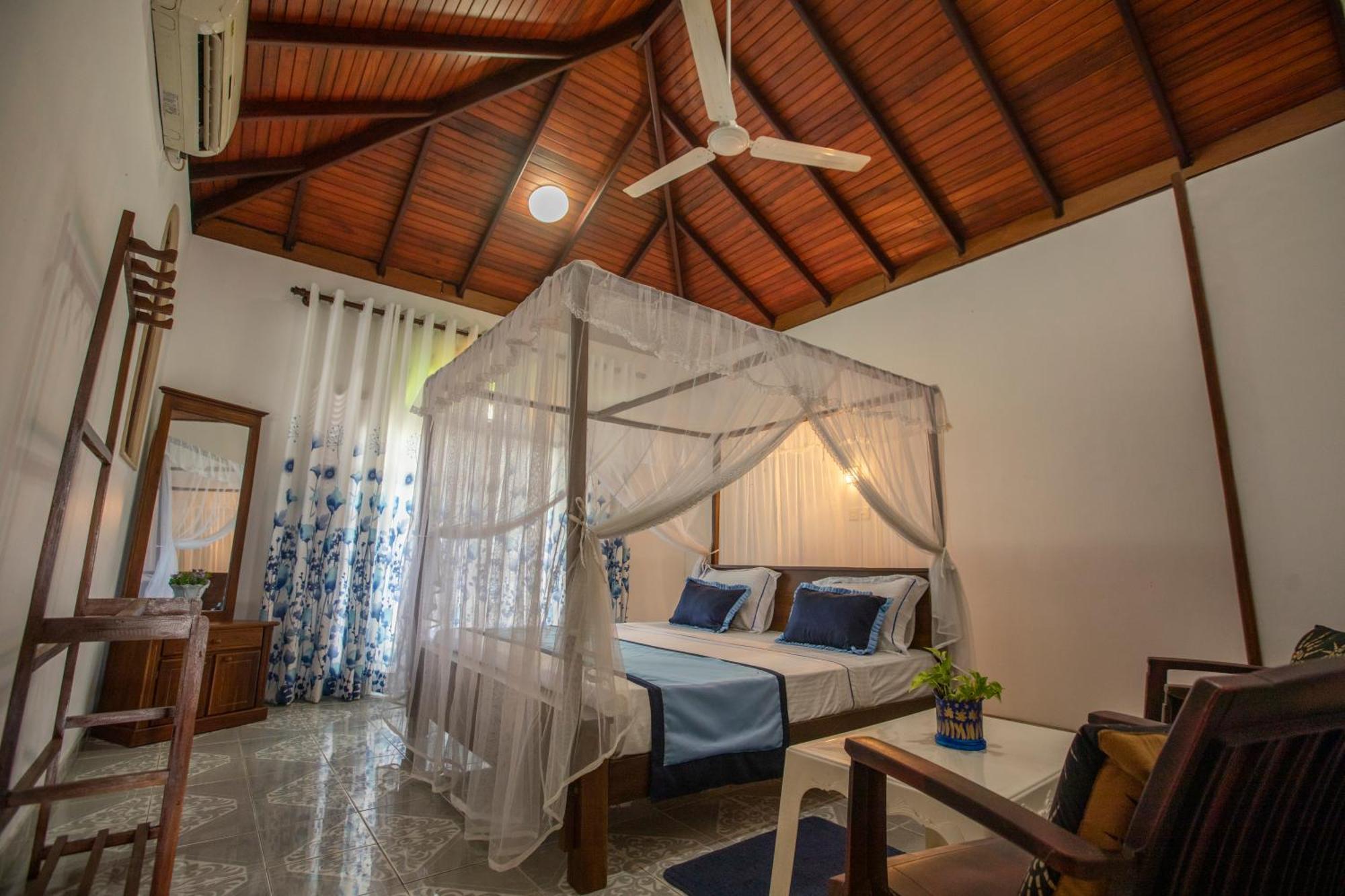Three Shades Bed & Breakfast Galle Exterior photo