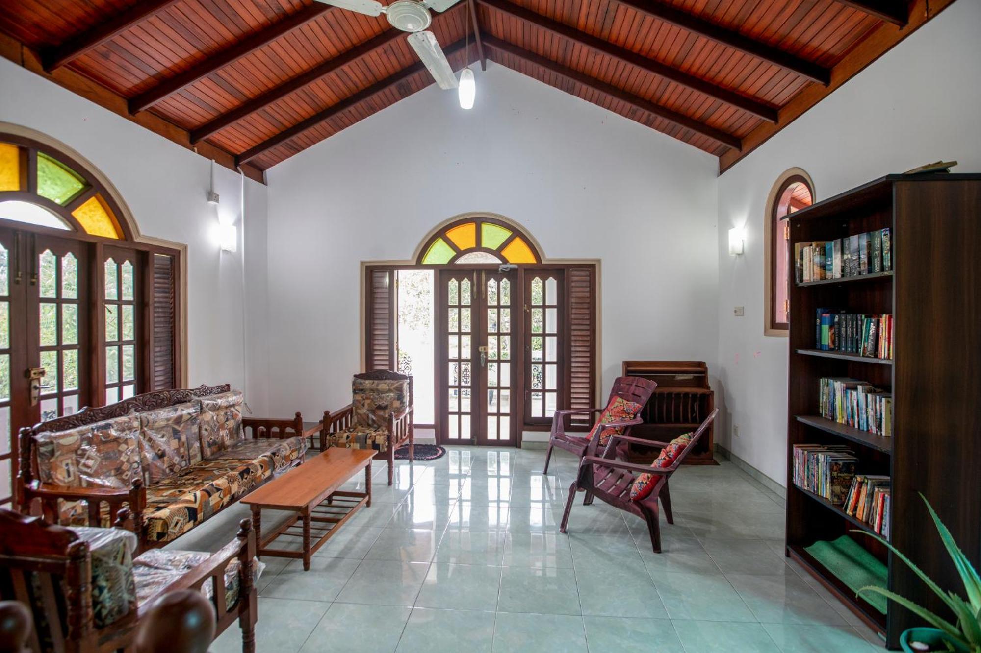 Three Shades Bed & Breakfast Galle Exterior photo