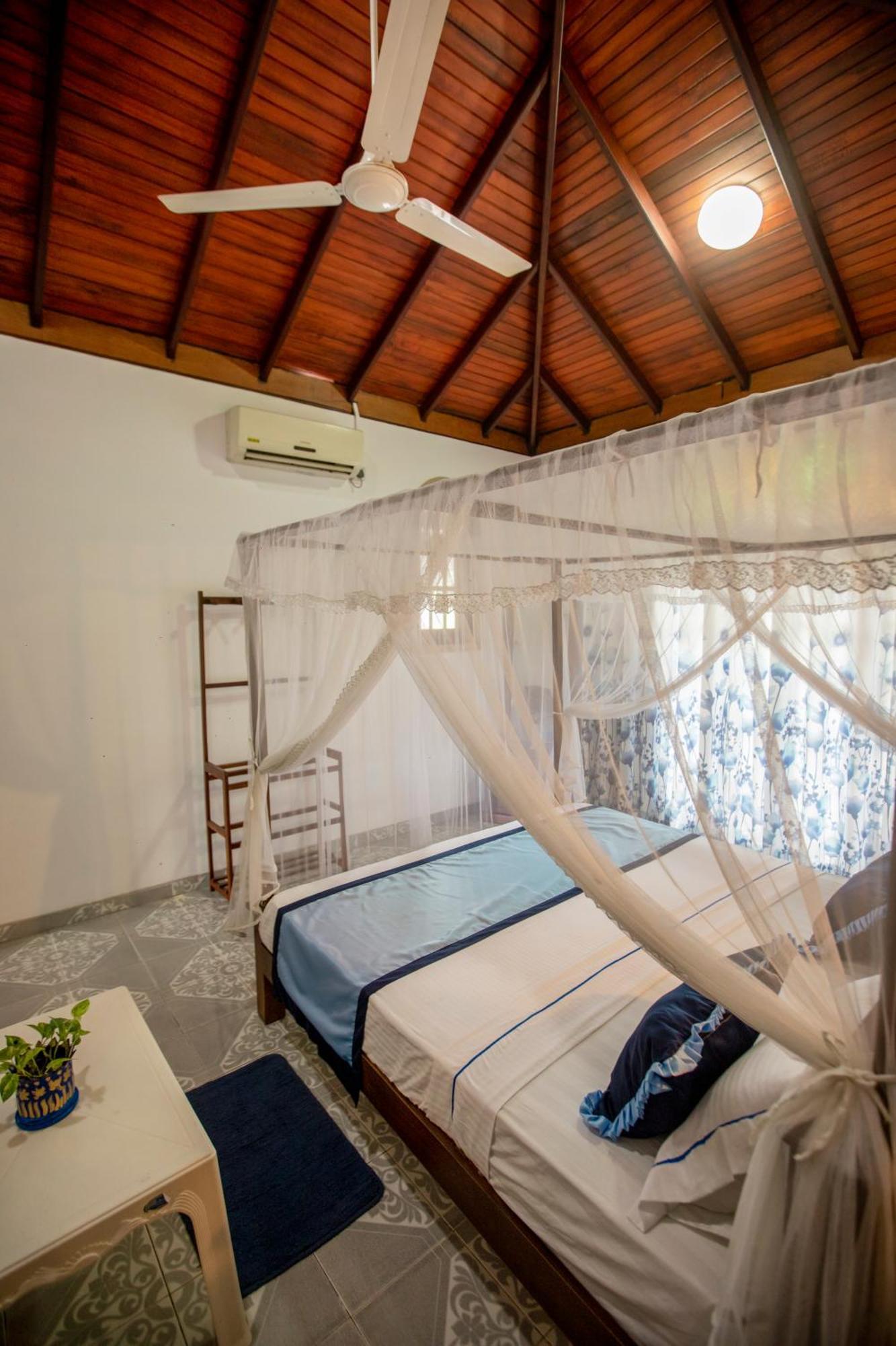 Three Shades Bed & Breakfast Galle Exterior photo