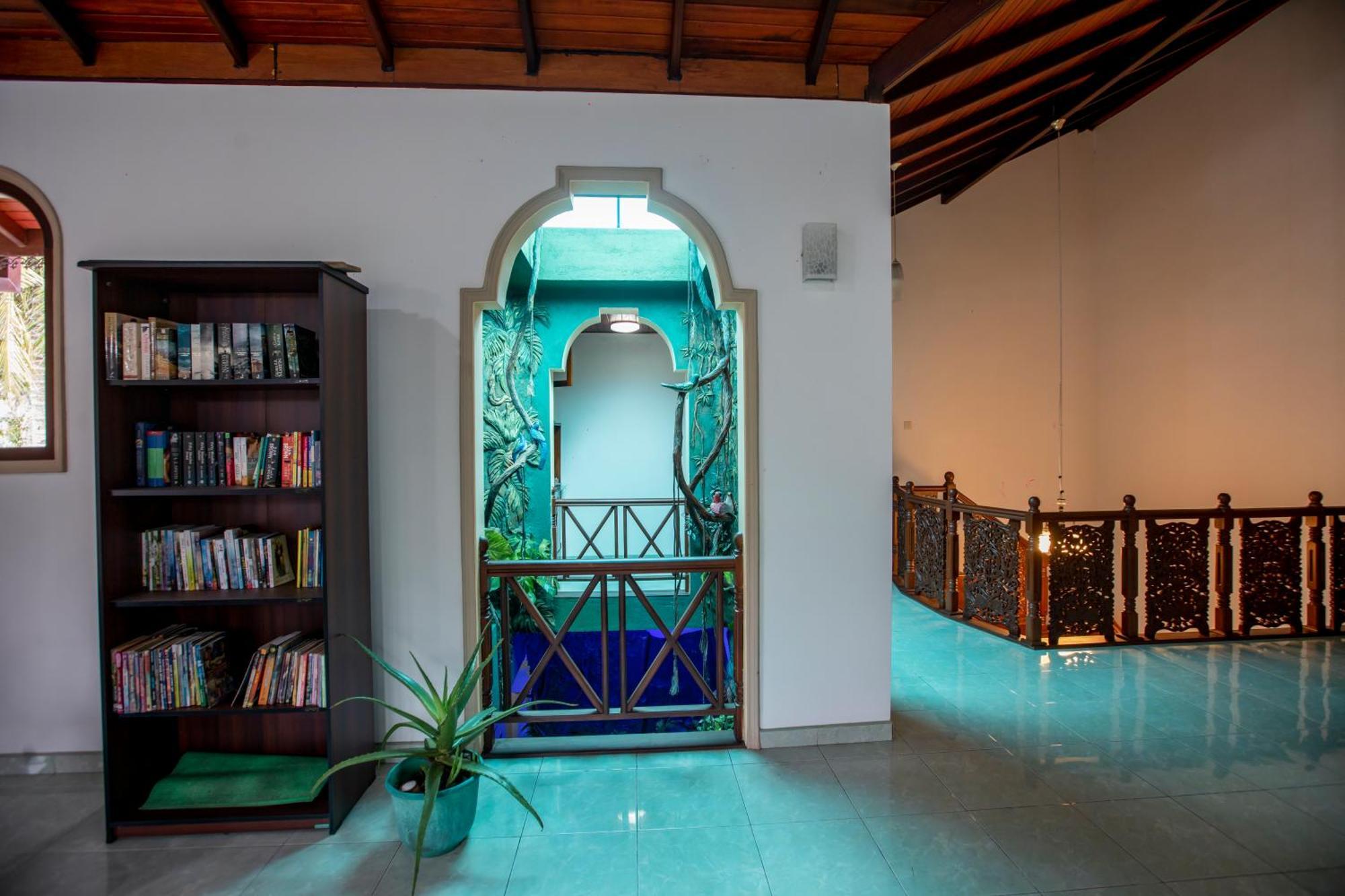 Three Shades Bed & Breakfast Galle Exterior photo