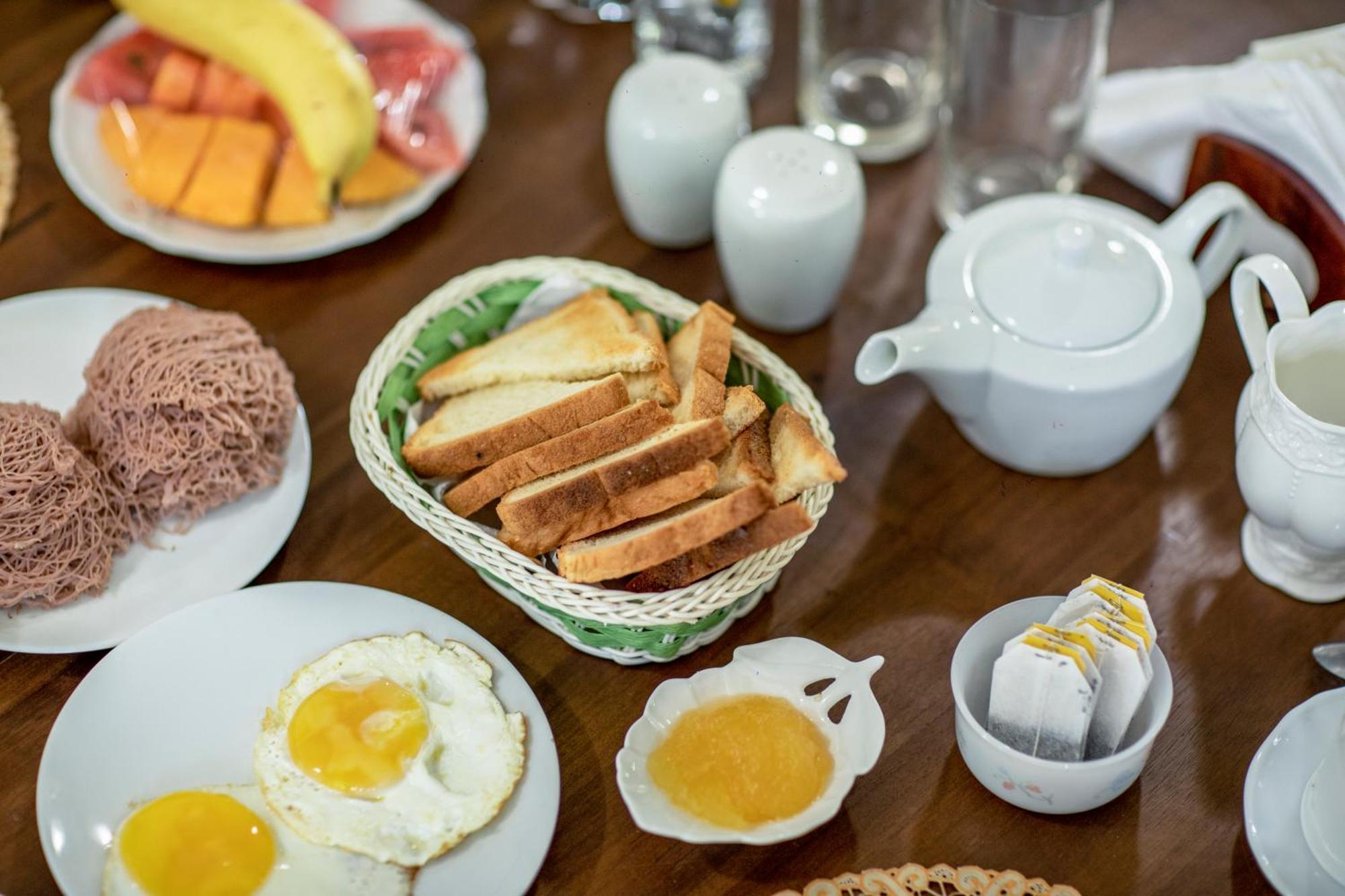 Three Shades Bed & Breakfast Galle Exterior photo