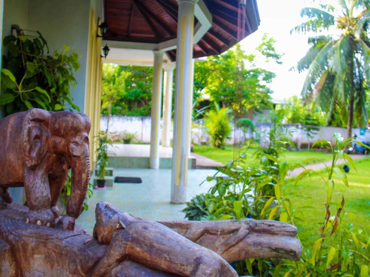 Three Shades Bed & Breakfast Galle Exterior photo